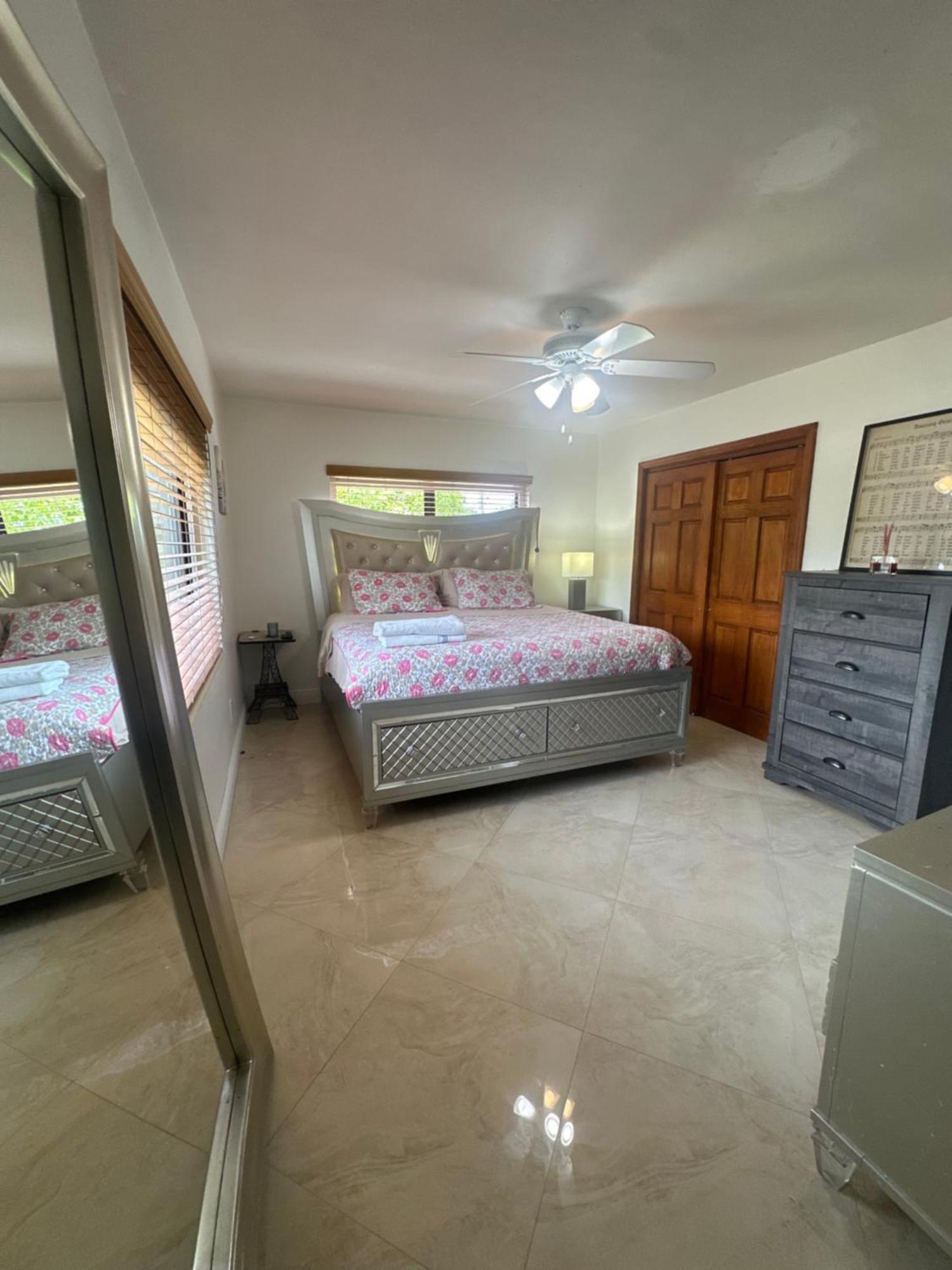Villa Heated Pool Hot Tub Miami Extérieur photo