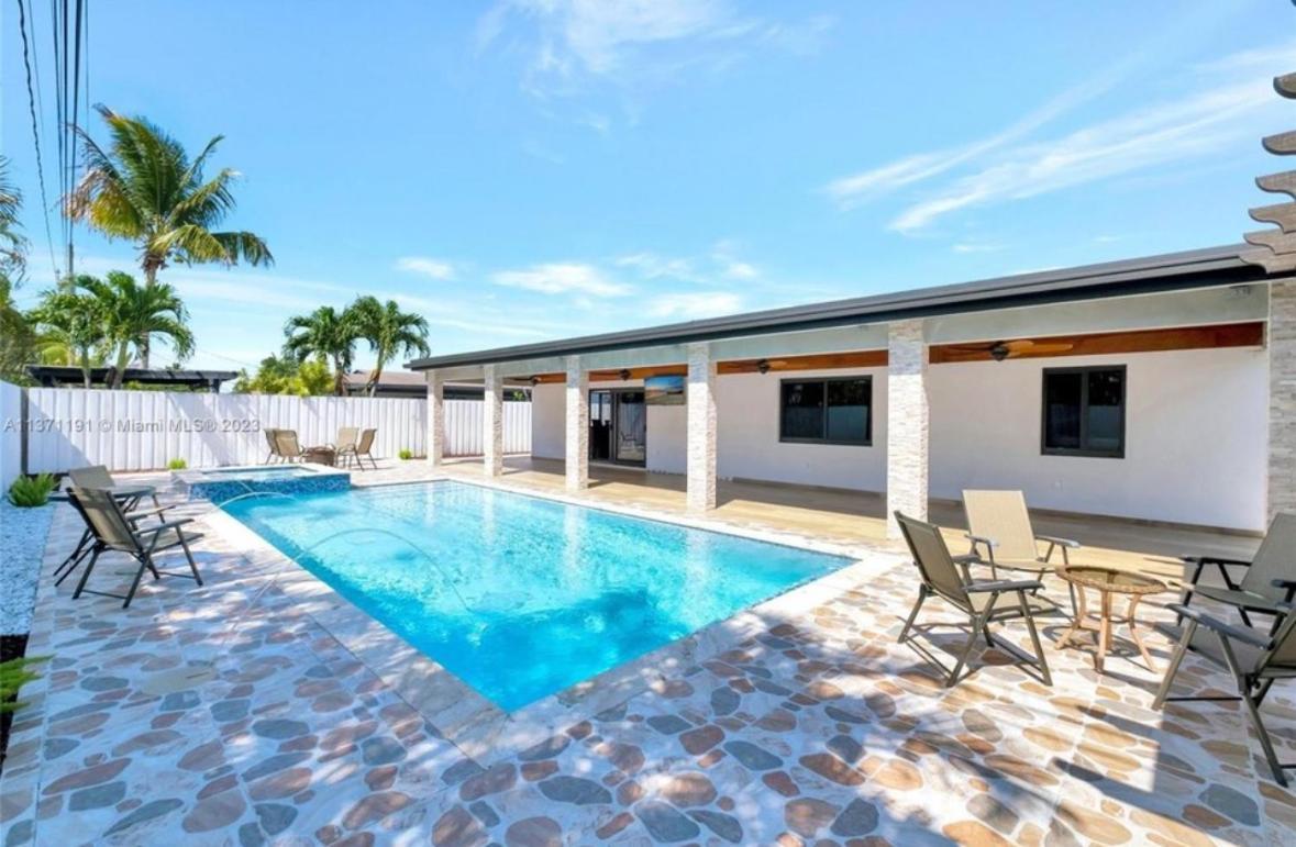 Villa Heated Pool Hot Tub Miami Extérieur photo