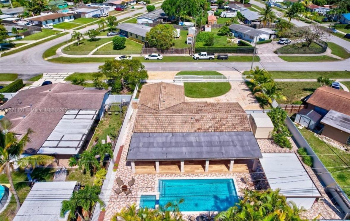 Villa Heated Pool Hot Tub Miami Extérieur photo