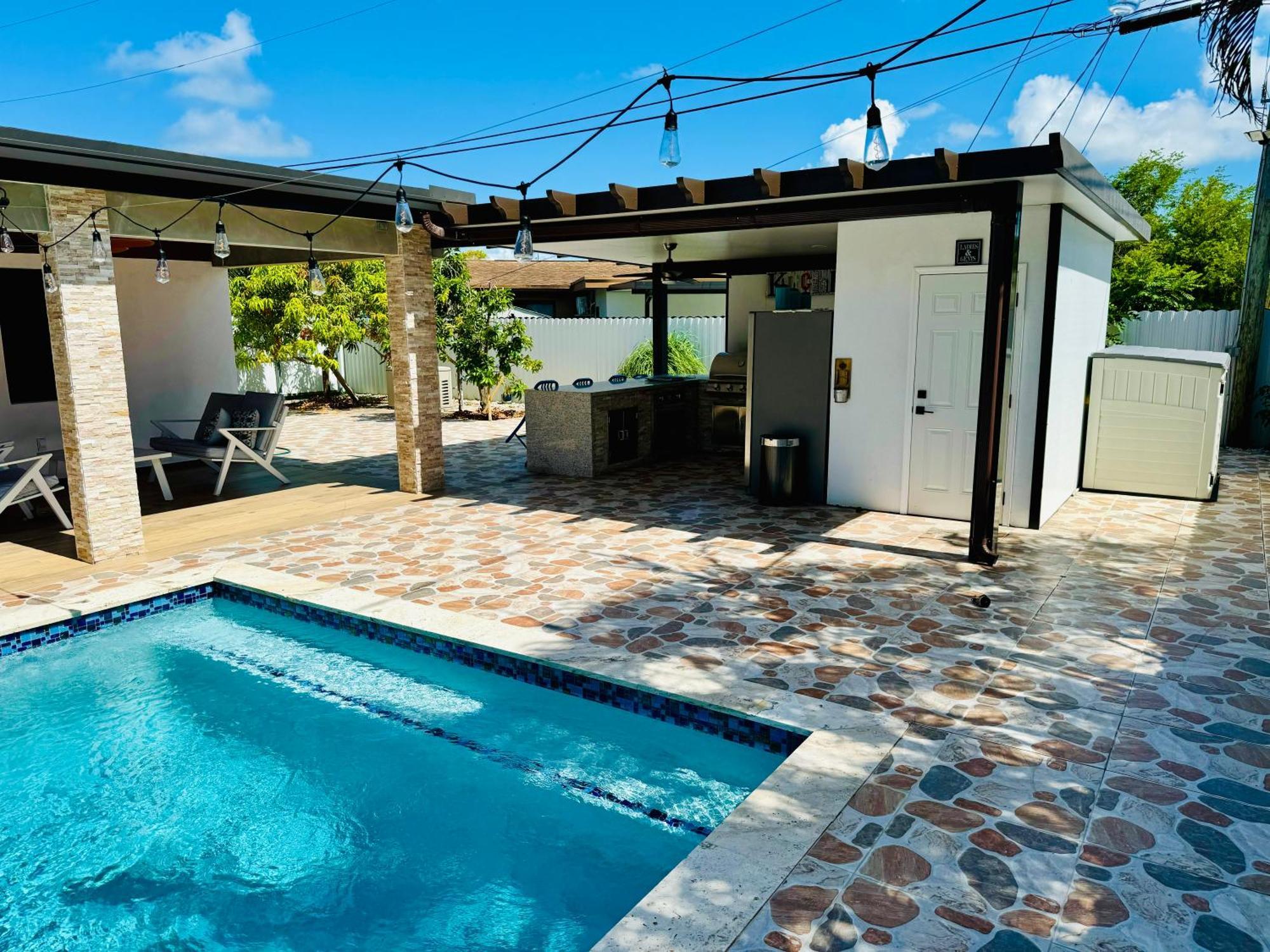 Villa Heated Pool Hot Tub Miami Extérieur photo