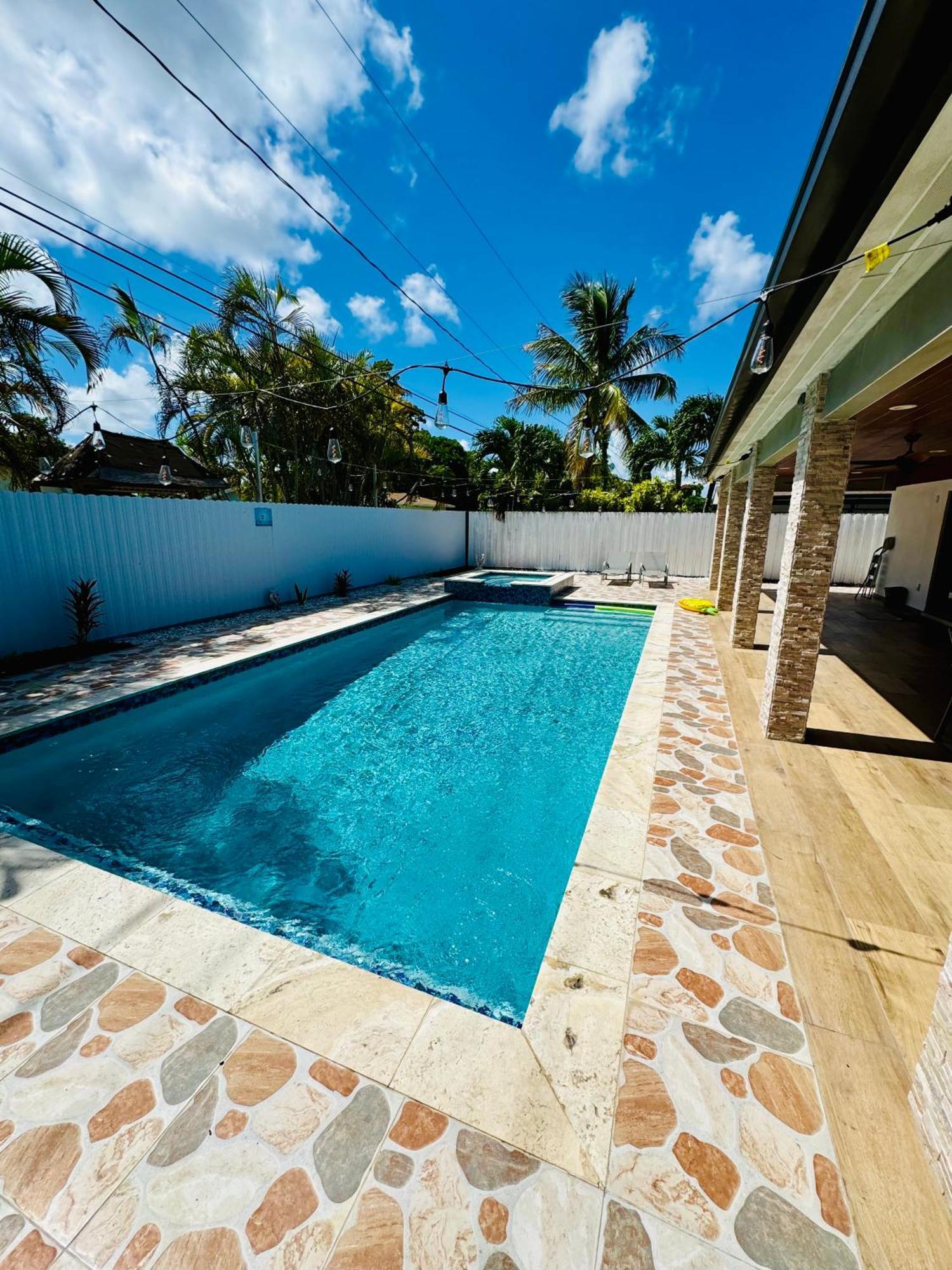 Villa Heated Pool Hot Tub Miami Extérieur photo