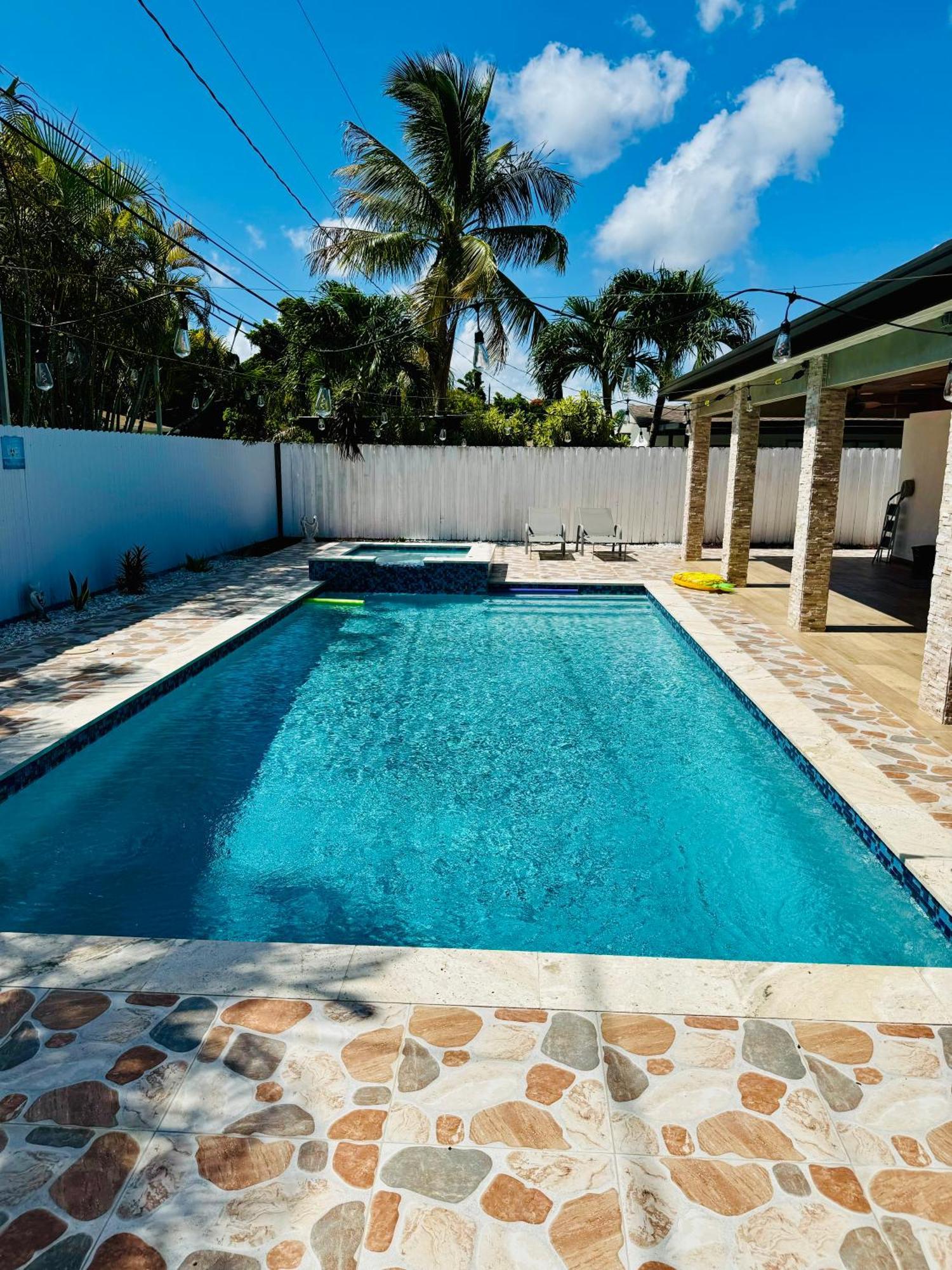 Villa Heated Pool Hot Tub Miami Extérieur photo